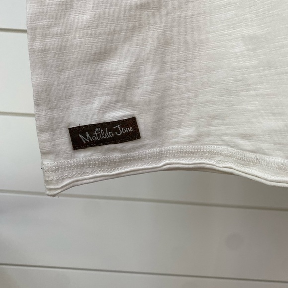 Matilda Jane White Long Sleeve Tee and Ruffle Capri Pants - Picture 5 of 5